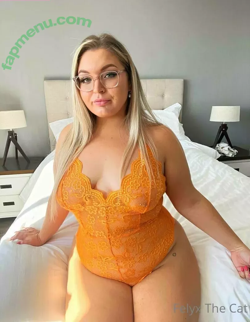 felyxfree nude photo #0050 (felyxfox)