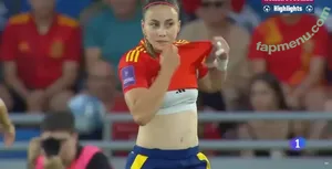 Female Football / girlsontheball / soccer players nude photo #0686