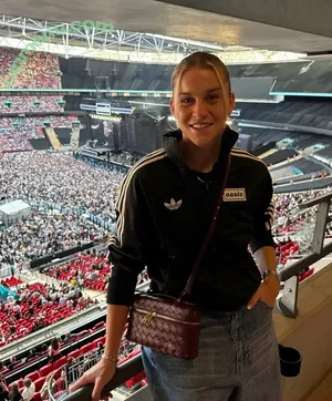 Female Football / girlsontheball / soccer players nude photo #0753