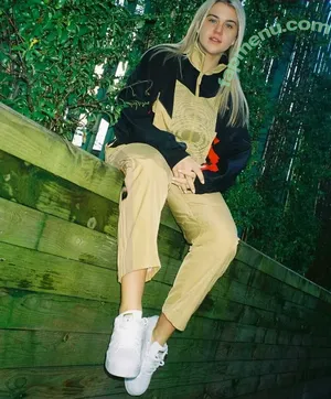 Female Football / girlsontheball / soccer players nude photo #0760