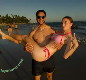 Female Football / girlsontheball / soccer players nude photo #0769