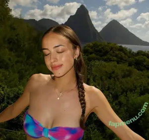 Female Football / girlsontheball / soccer players nude photo #0772