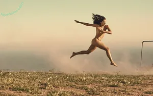 Female Football / girlsontheball / soccer players nude photo #0798