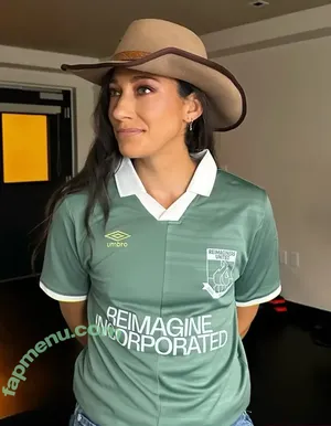 Female Football / girlsontheball / soccer players nude photo #0803