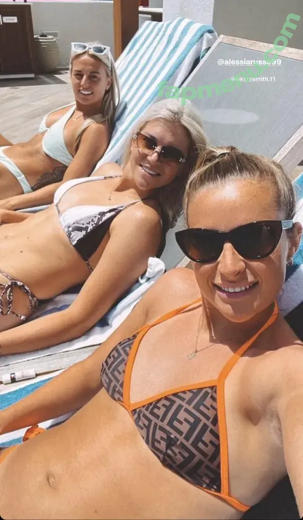 Female Football nude photo #0622 (girlsontheball / soccer players)