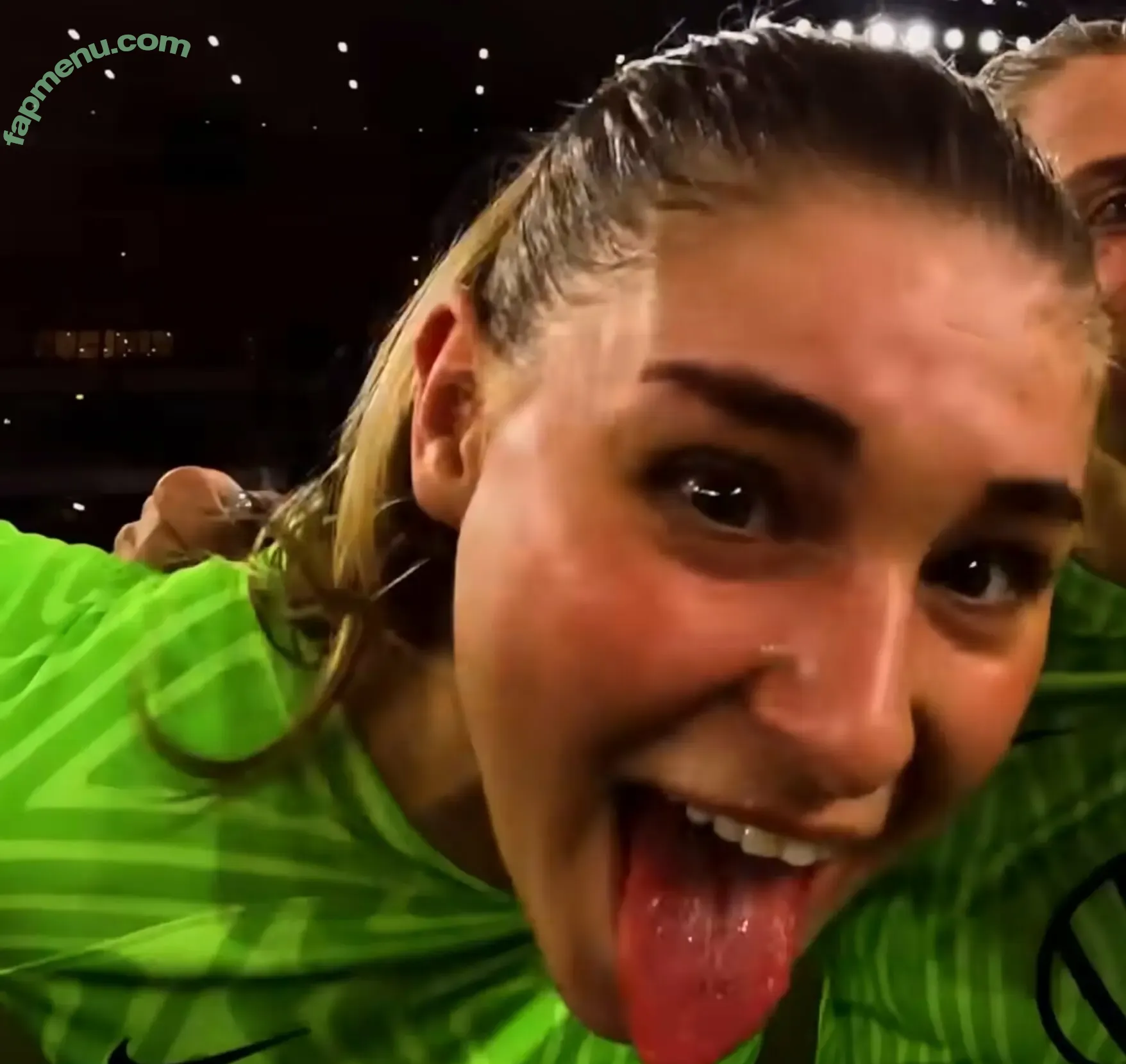 Female Football nude photo #0681 (girlsontheball / soccer players)