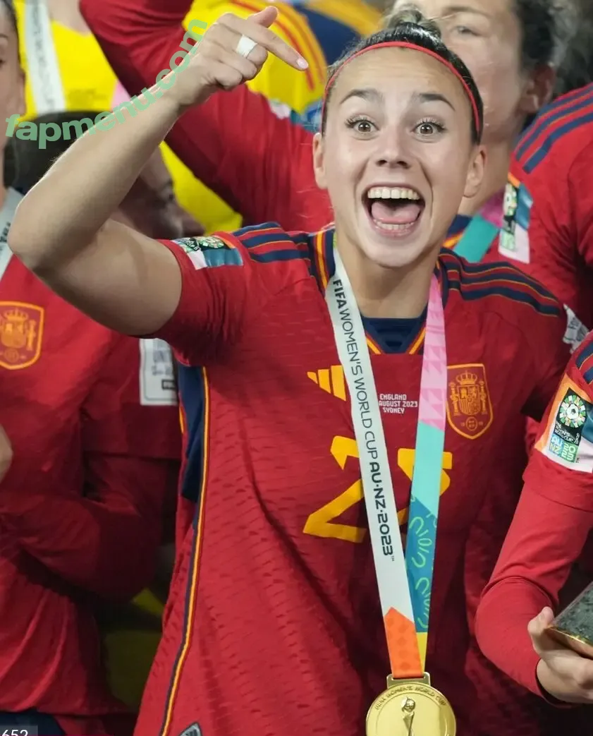 Female Football nude photo #0688 (girlsontheball / soccer players)