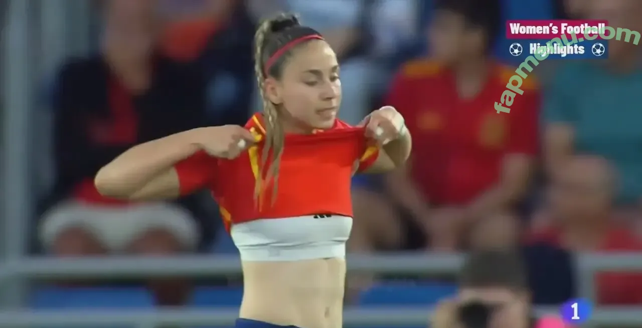 Female Football nude photo #0692 (girlsontheball / soccer players)