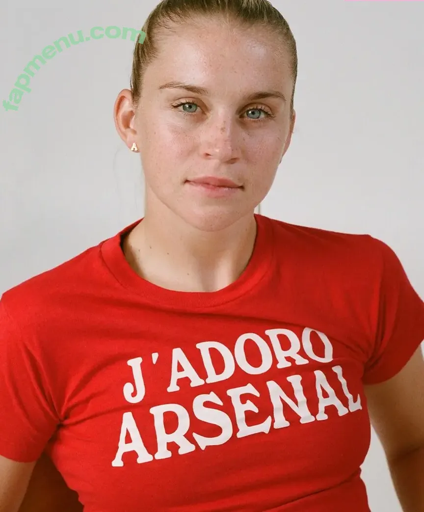 Female Football nude photo #0754 (girlsontheball / soccer players)