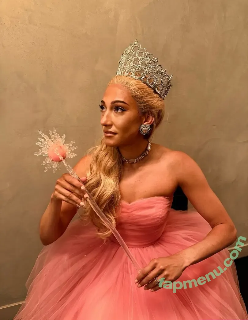 Female Football nude photo #0783 (girlsontheball / soccer players)