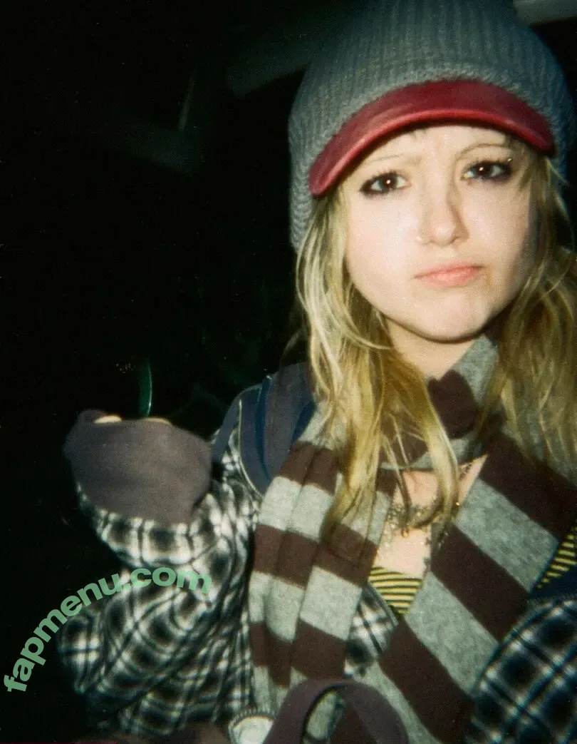 _femalien nude photo #0132 (femalien69)