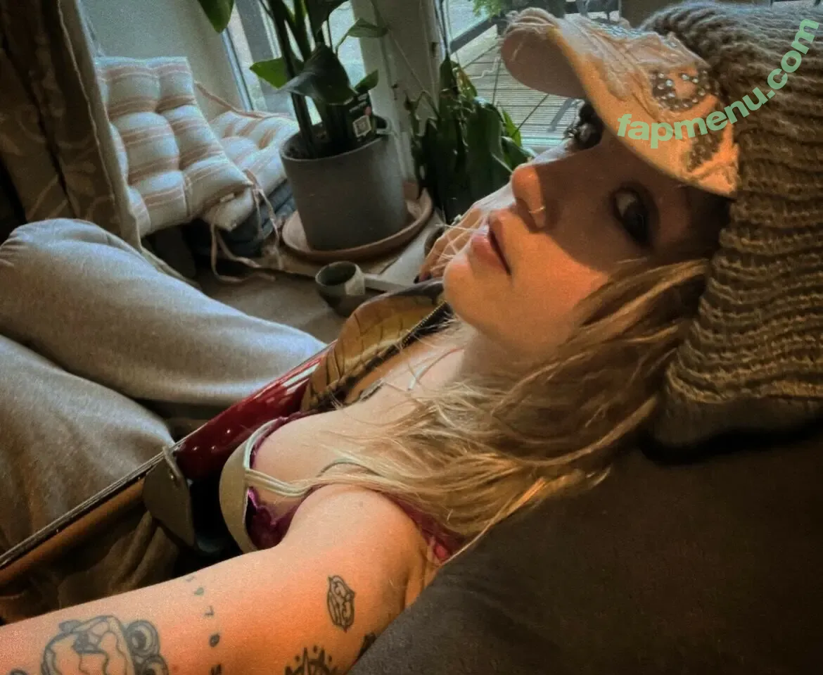 _femalien nude photo #0137 (femalien69)