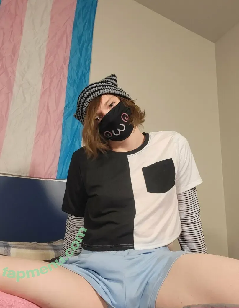 femboycole nude photo #0011 (femboy_217)