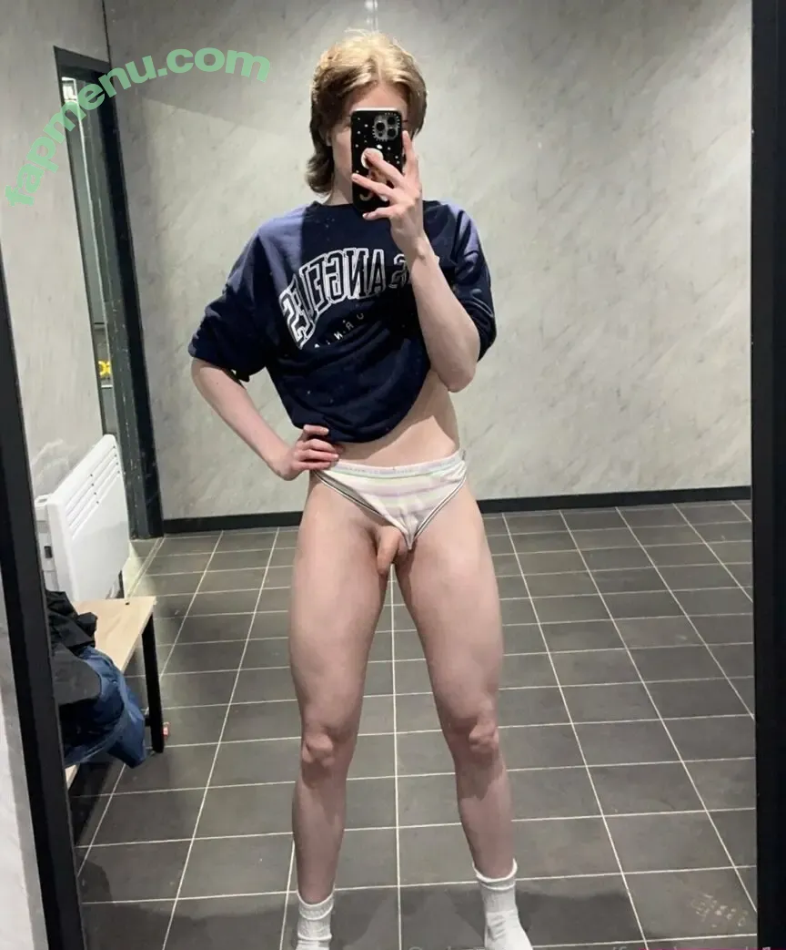 femboyuk1 nude photo #0101 (femboy_uk)