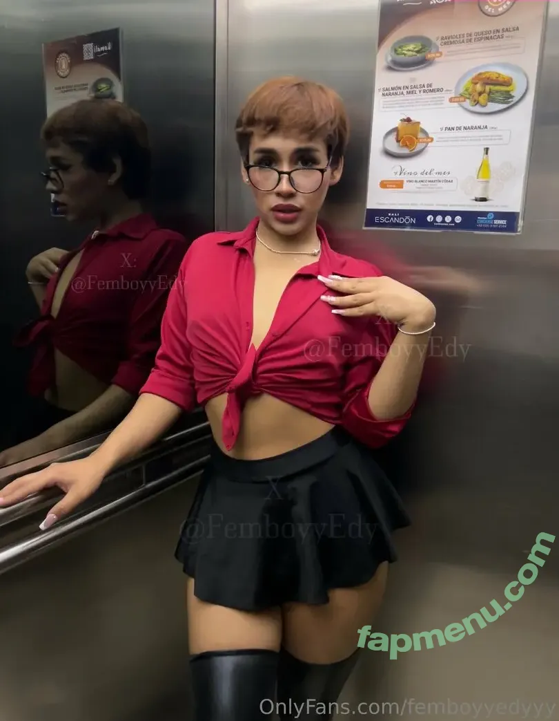 femboyyedyyy nude photo #0017 (zequii_nev)