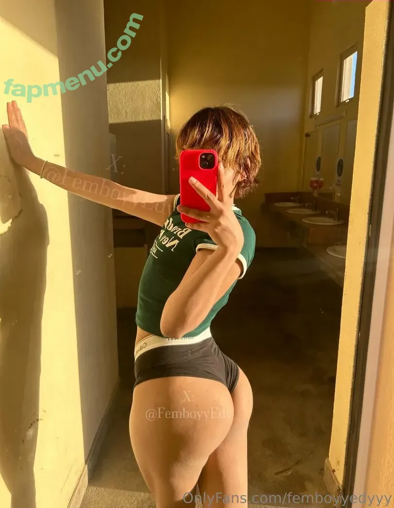 femboyyedyyy nude photo #0032 (zequii_nev)