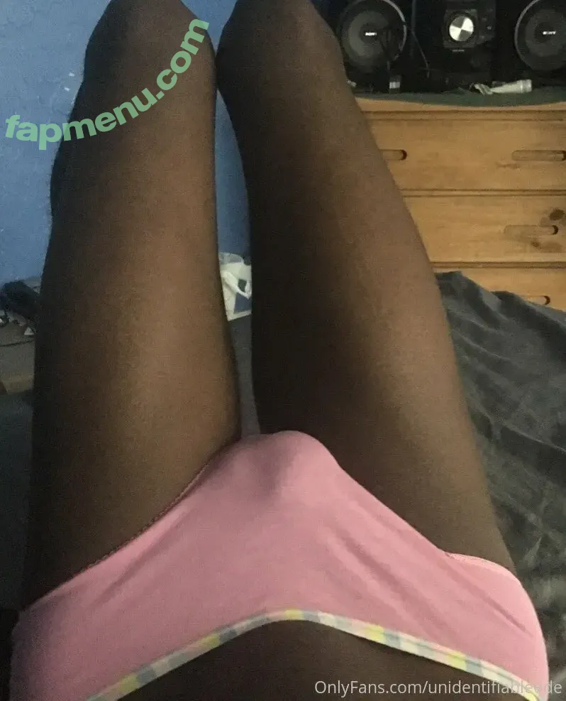 fembycait2273 nude photo #0009 (fembycait2273)