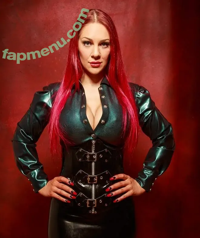 Femdom Mistress nude photo #0032 (Brats / Dommes / houseofiris.official / mistressesmeralda)