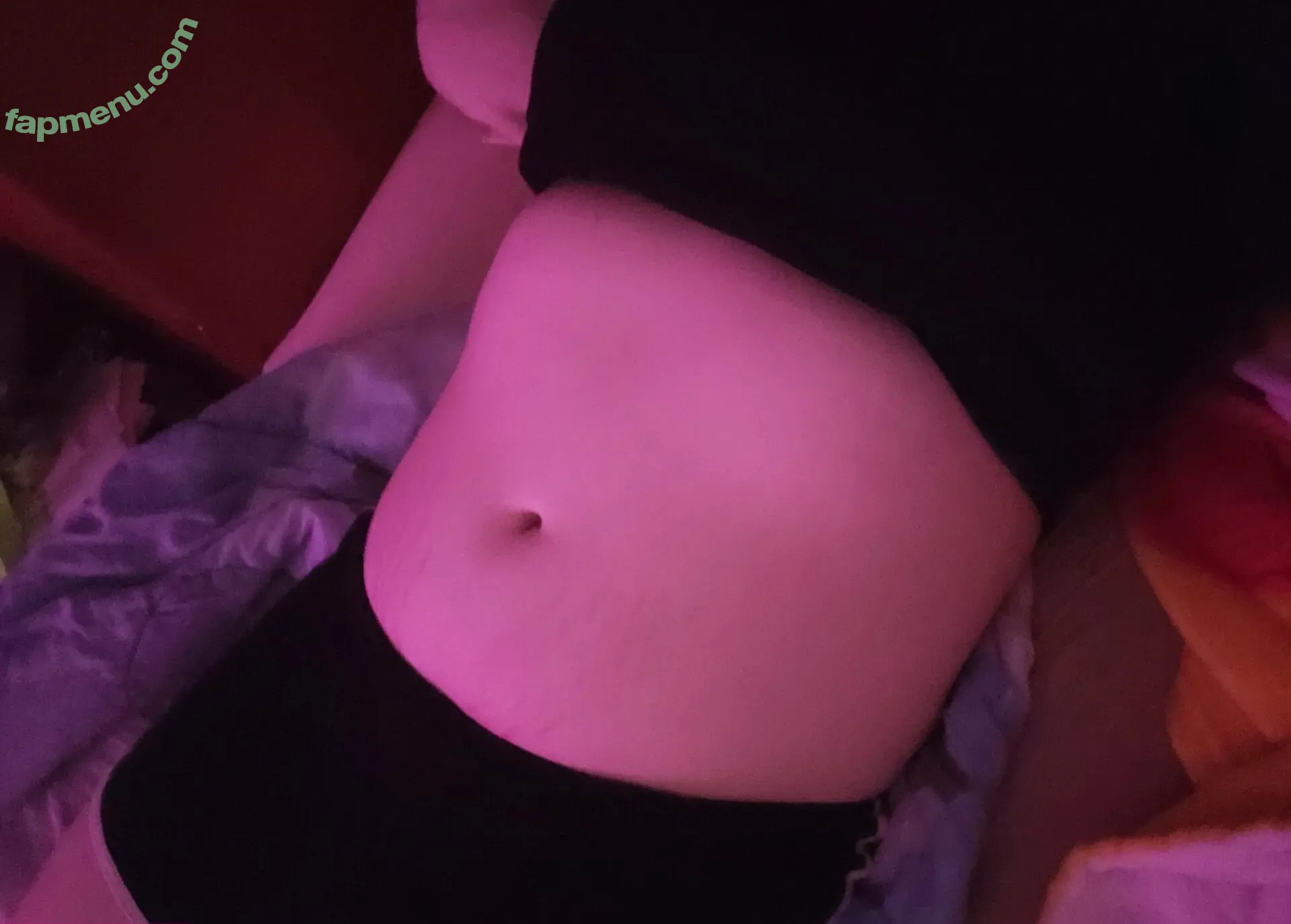 femgirlmcawesome nude photo #0102 (femgirlmcawesome)