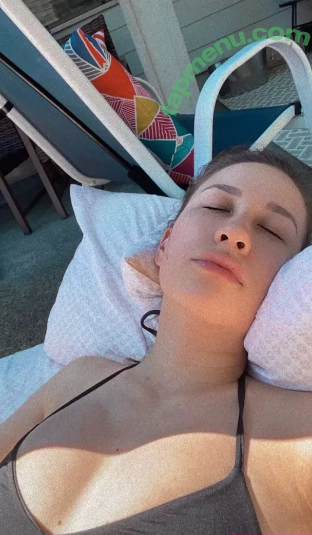 Femsteph nude photo #0015 (Femsteph)