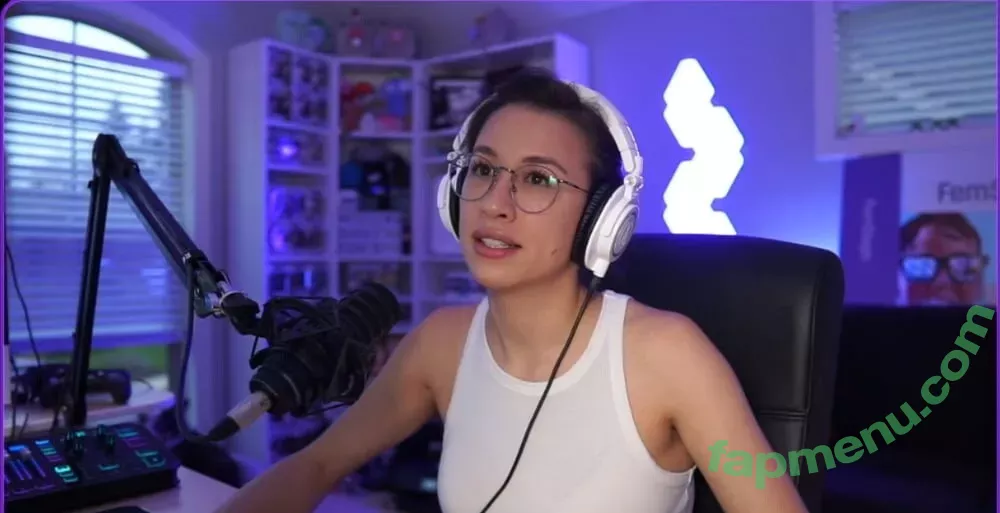 Femsteph nude photo #0017 (Femsteph)