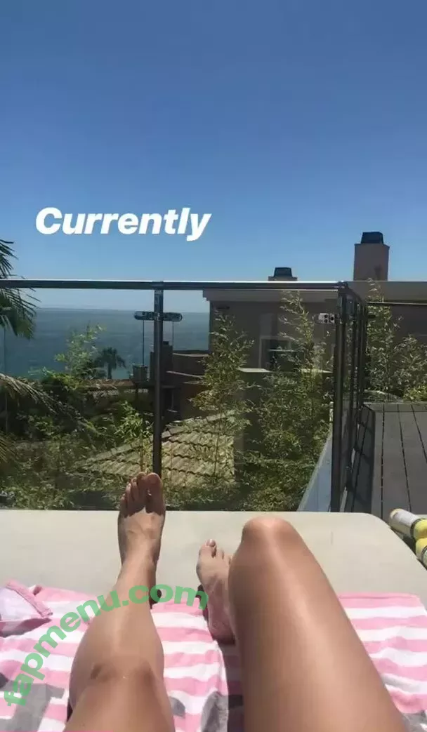 Femsteph nude photo #0041 (Femsteph)