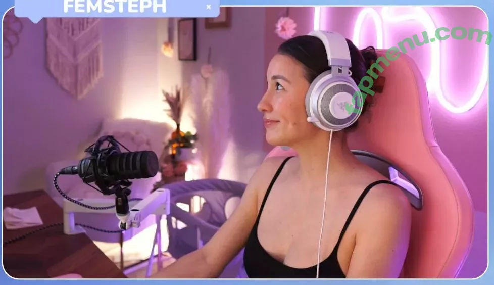 Femsteph nude photo #0068 (Femsteph)