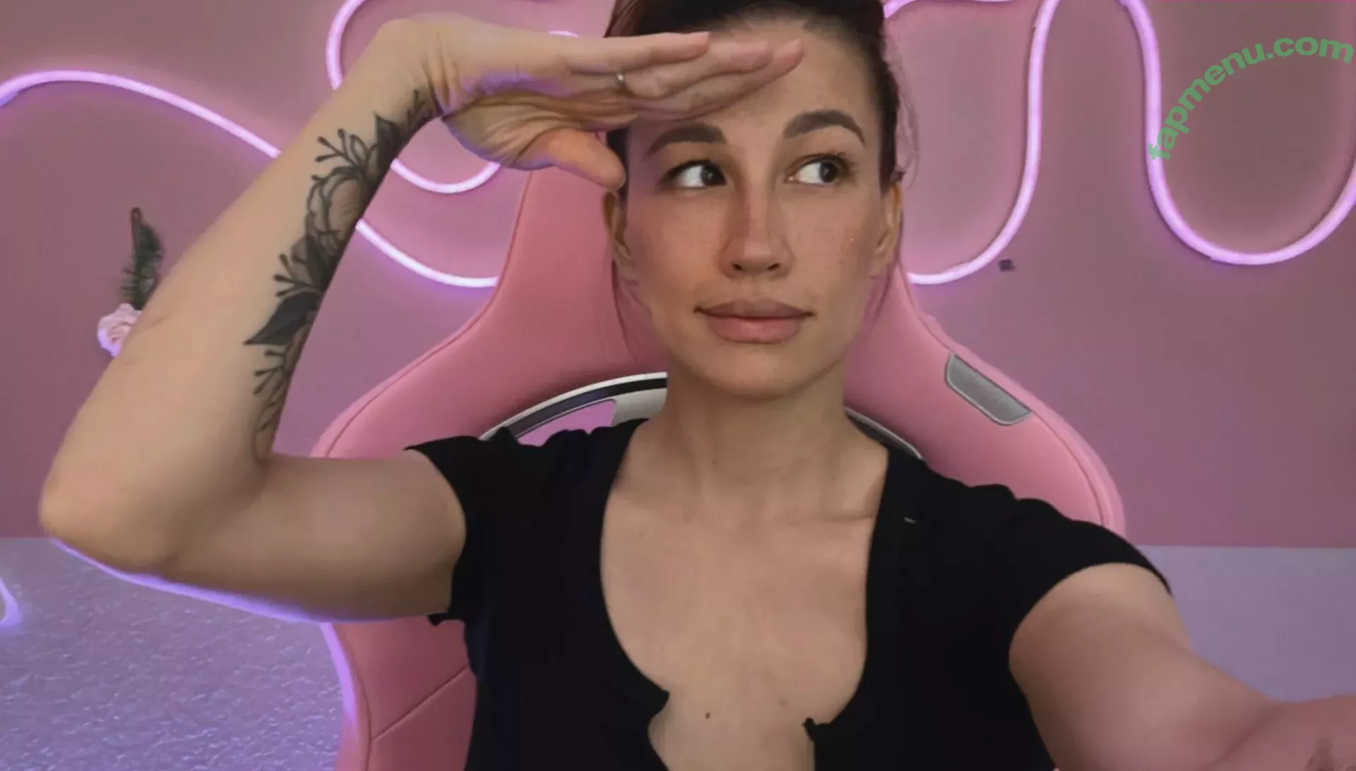 Femsteph nude photo #0078 (Femsteph)