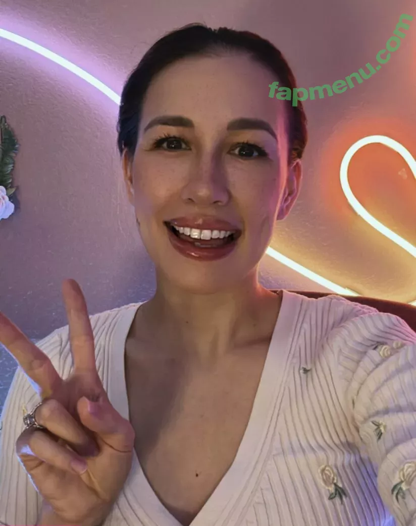 Femsteph nude photo #0086 (Femsteph)