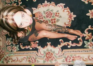fenixxxky / fenix.skye nude photo #0014