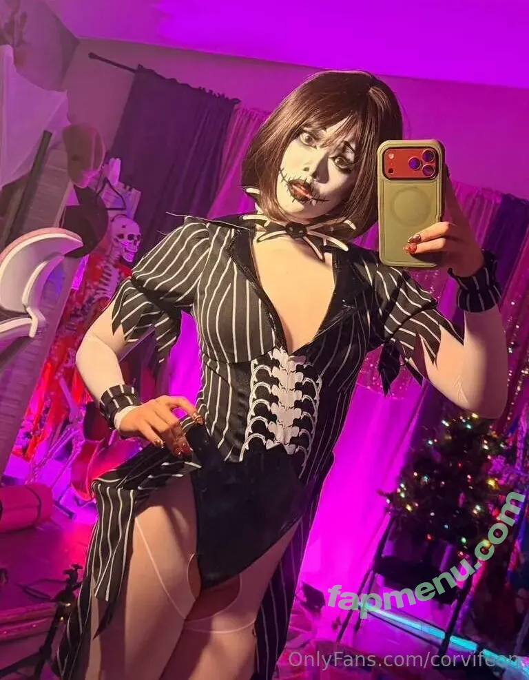 Feoncissa nude photo #0049 (Little_Corvidae(Twitch / theonlysarahc)