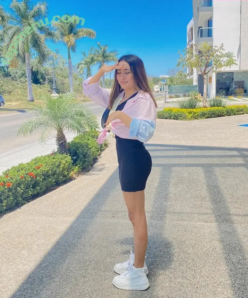 Fer Legazpi nude photo #0005 (emiliale / ferlegazpi / fernandalegas)