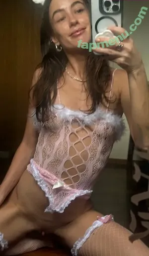 fergalicioussssss / littlemissfergg nude photo #0017