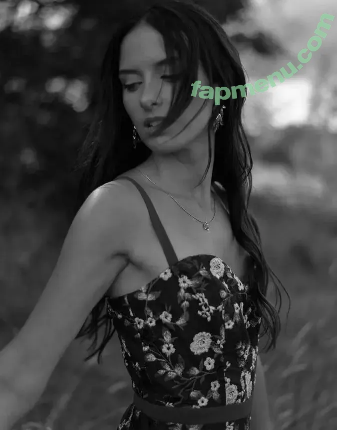 Fern Alexandra nude photo #0032 (fernpositive / thatgirhitsdifferent)