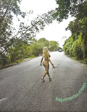 Fernanda Abraão / Loira da Laje / loira_da_laje / loiradalaje nude photo #0497