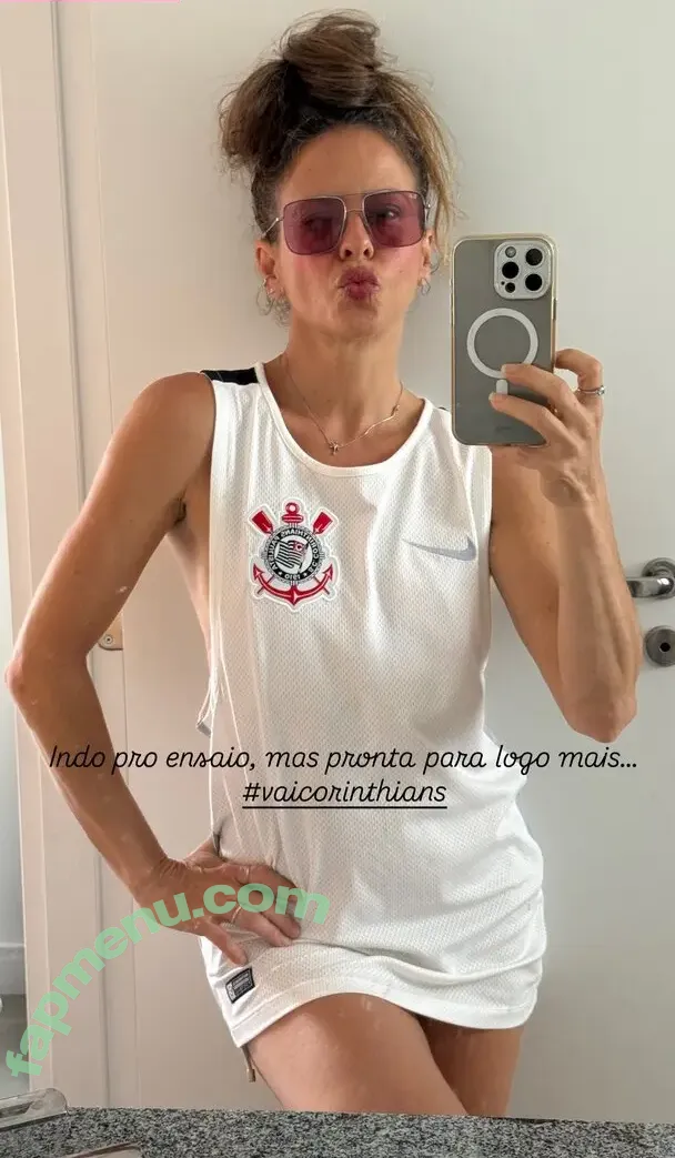 Fernanda De Freitas nude photo #0341 (fernandadefreitas_)