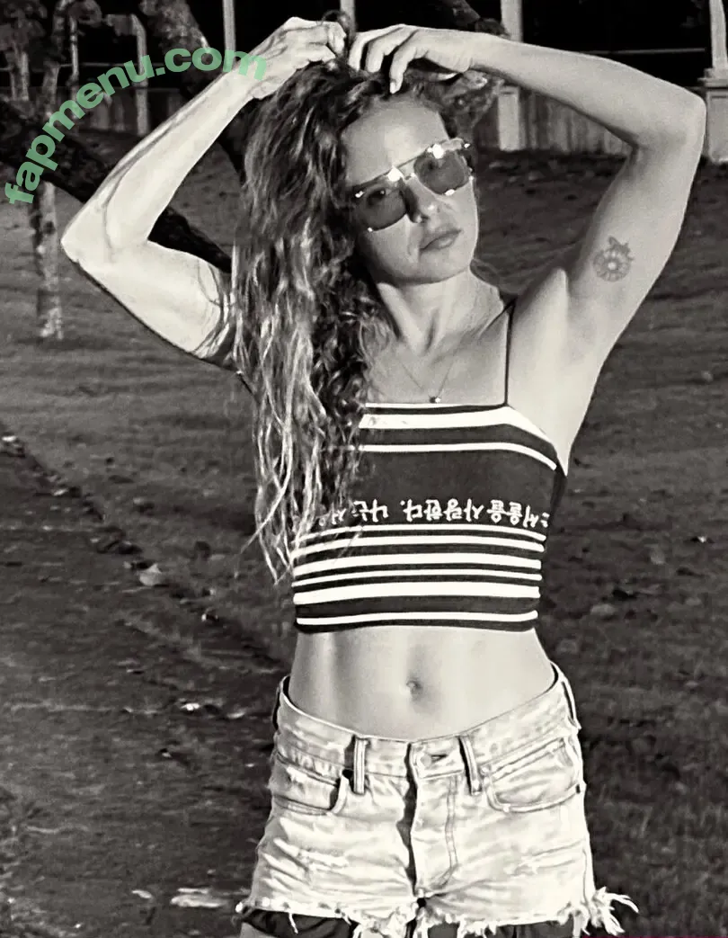 Fernanda De Freitas nude photo #0361 (fernandadefreitas_)