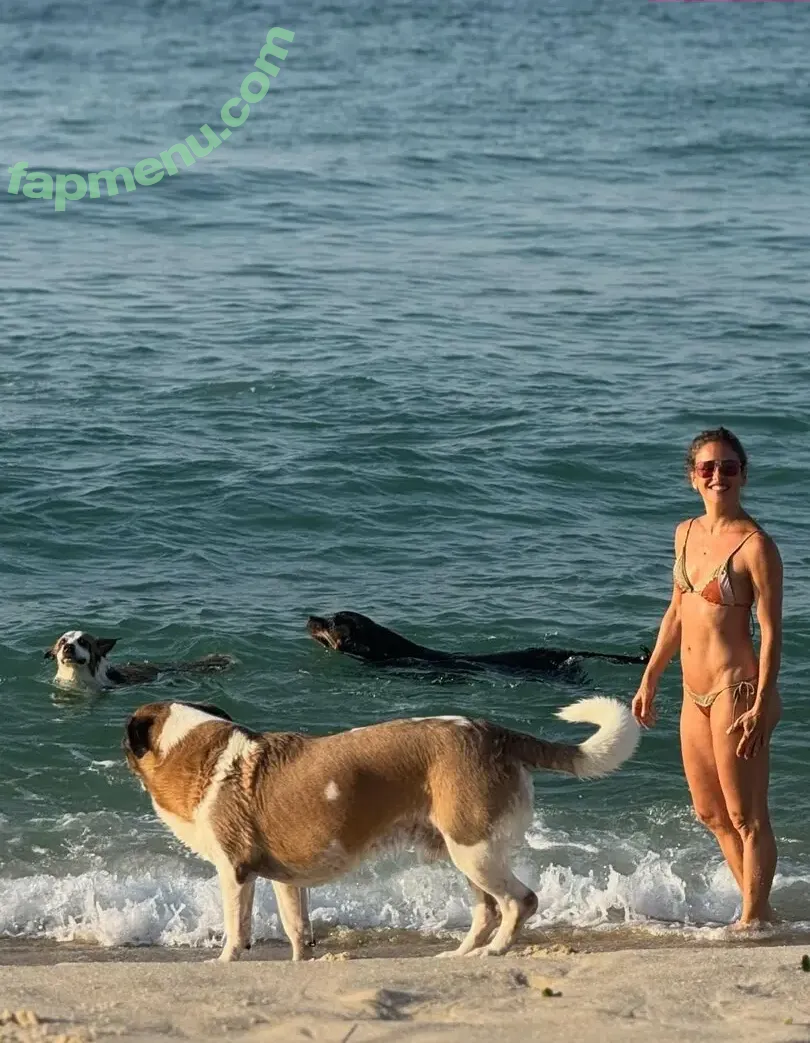 Fernanda De Freitas nude photo #0370 (fernandadefreitas_)