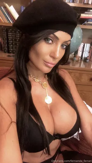 Fernanda Ferrari / Fern_Ferrari / fernandaferrariofficial nude photo #0063