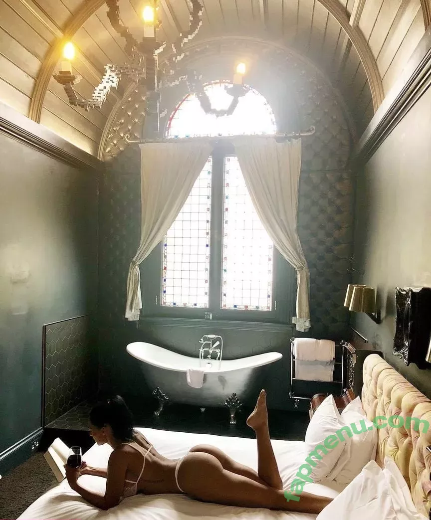 Fernanda Ferrari nude photo #0093 (Fern_Ferrari / fernandaferrariofficial)