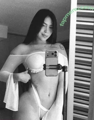 fernanda.gruiz / feerlila / fernandagonzalezoficial nude photo #0015