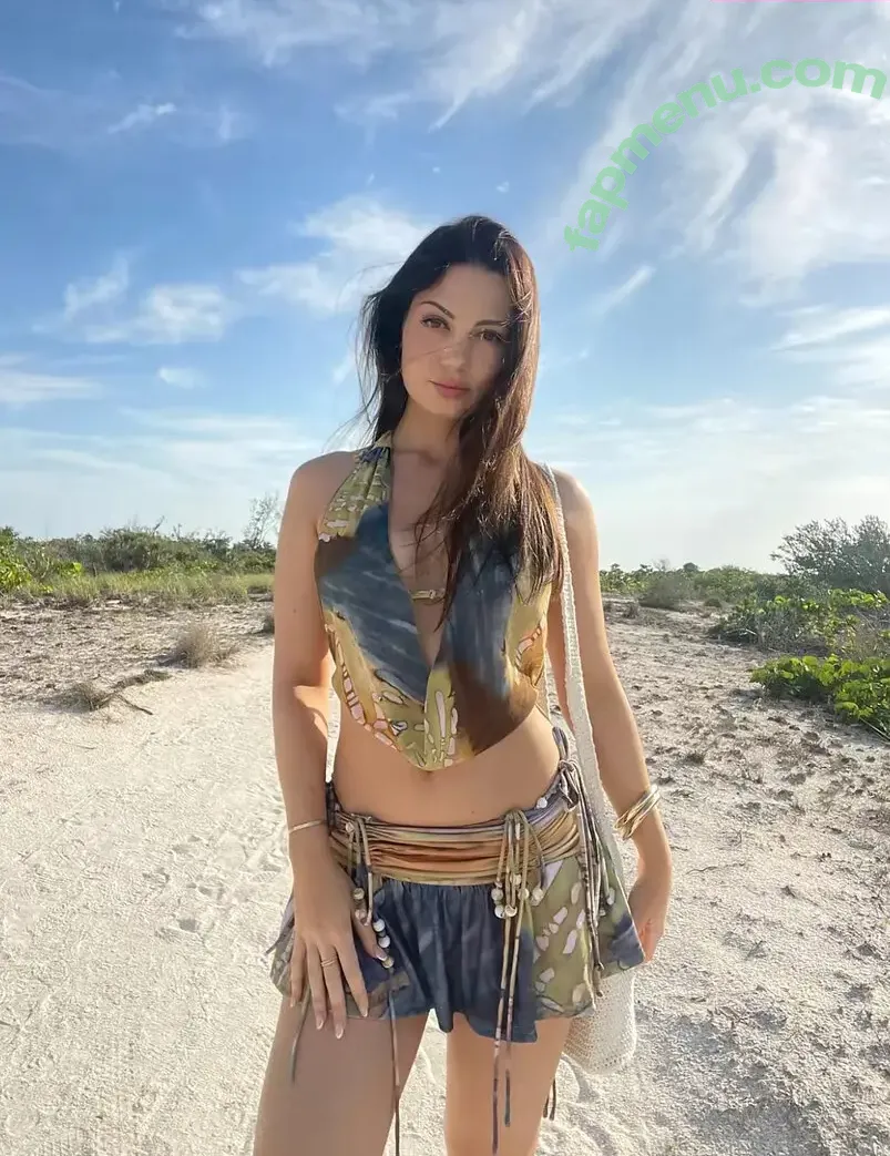 Fernanda Santini nude photo #0136 (Sophia Foxx / fefesantini / fernandasantini)