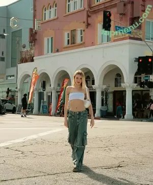 Fernanda Schneider / fefe nude photo #0207