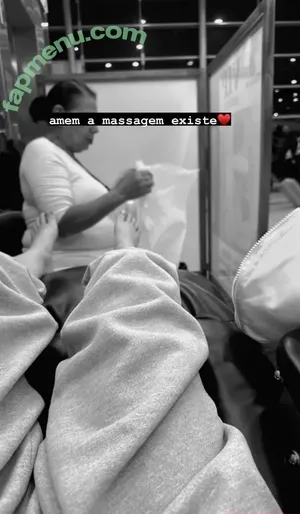 Fernanda Schneider / fefe nude photo #0222