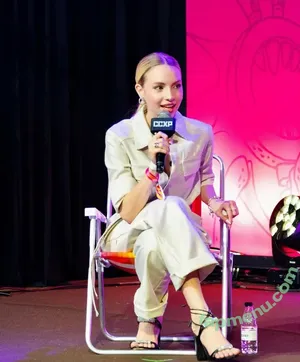 Fernanda Schneider / fefe nude photo #0249