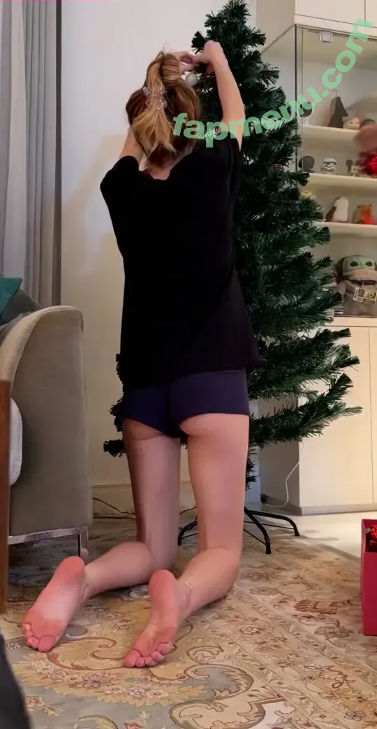 Fernanda Schneider nude photo #0354 (fefe)