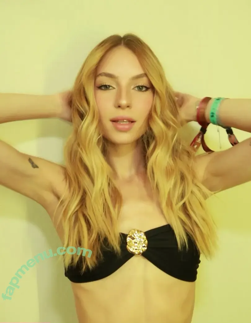 Fernanda Schneider nude photo #0388 (Fefe)