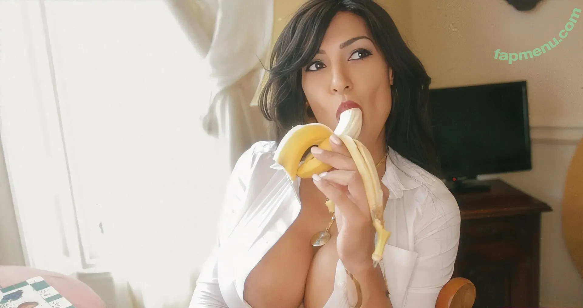 fernandaferrarifree nude photo #0085 (fernanddarivera)