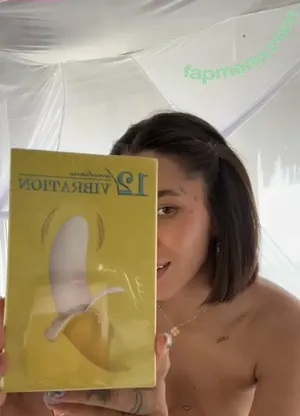  nude photo #0001