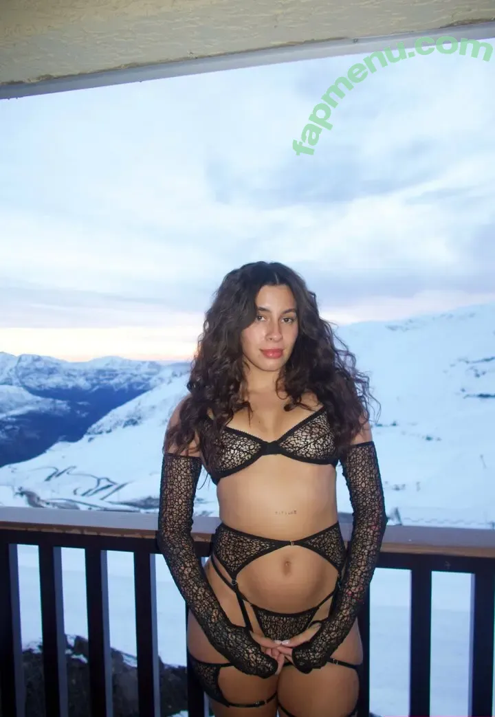 fernandamotafarhat nude photo #0004 (fernandamotafarhat)